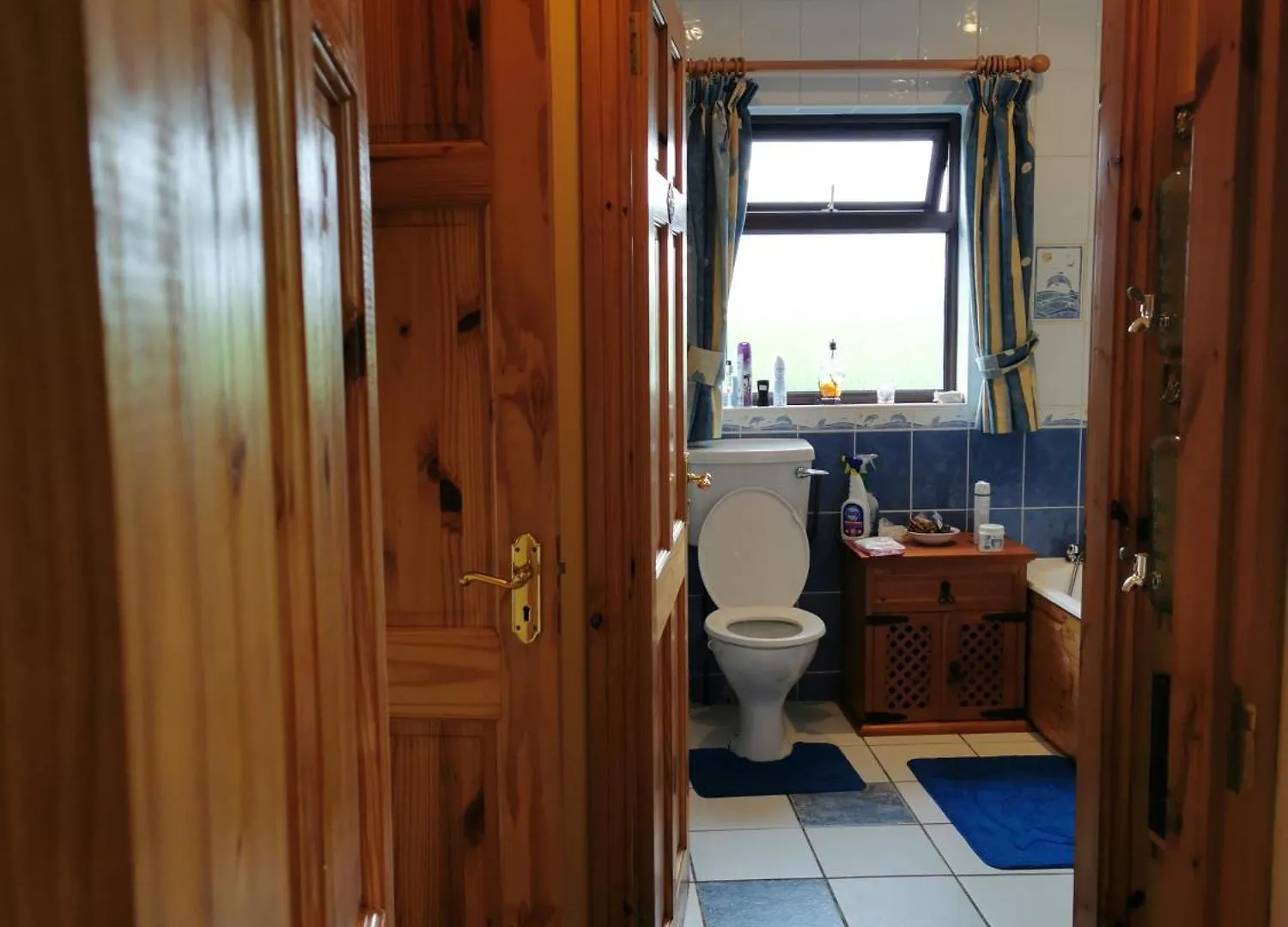 ווסטפורט Catherine'S Lair A Quiet Peaceful Homestay אירלנד
